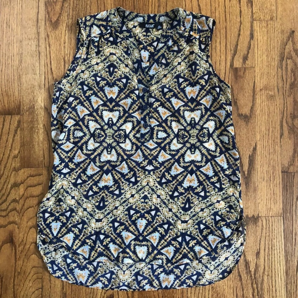 JCPenney a.n.a. Top Navy Golden Yellow Kaleidescope Pattern Sleeveless Blouse XS